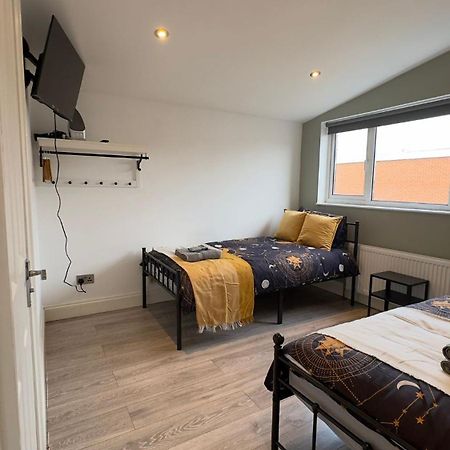 15 Min To Central London Guest Suites 22 ภายนอก รูปภาพ