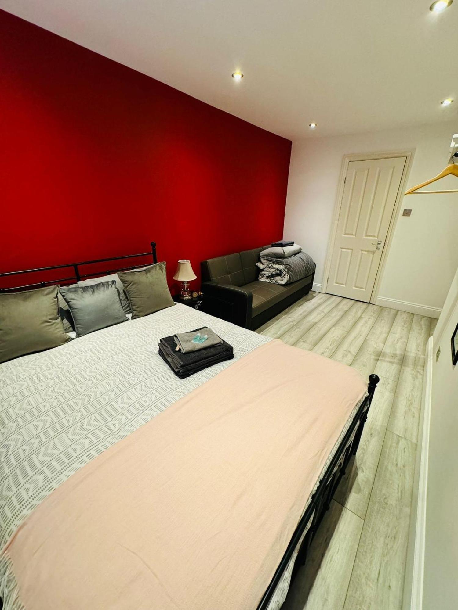 15 Min To Central London Guest Suites 22 ห้อง รูปภาพ