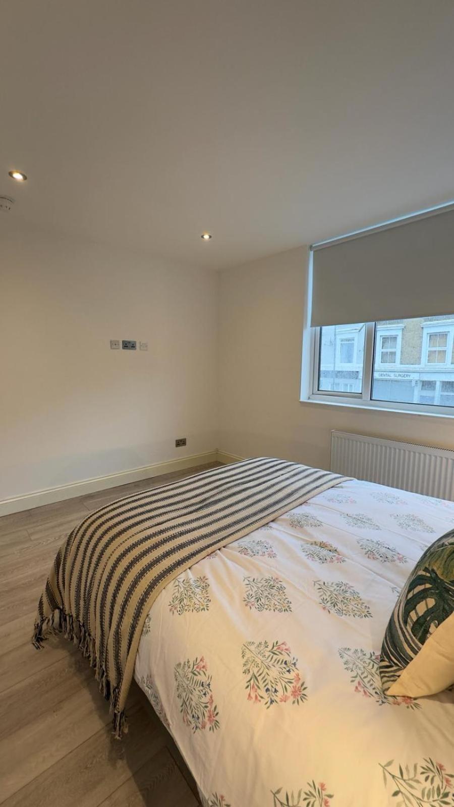 15 Min To Central London Guest Suites 22 ห้อง รูปภาพ