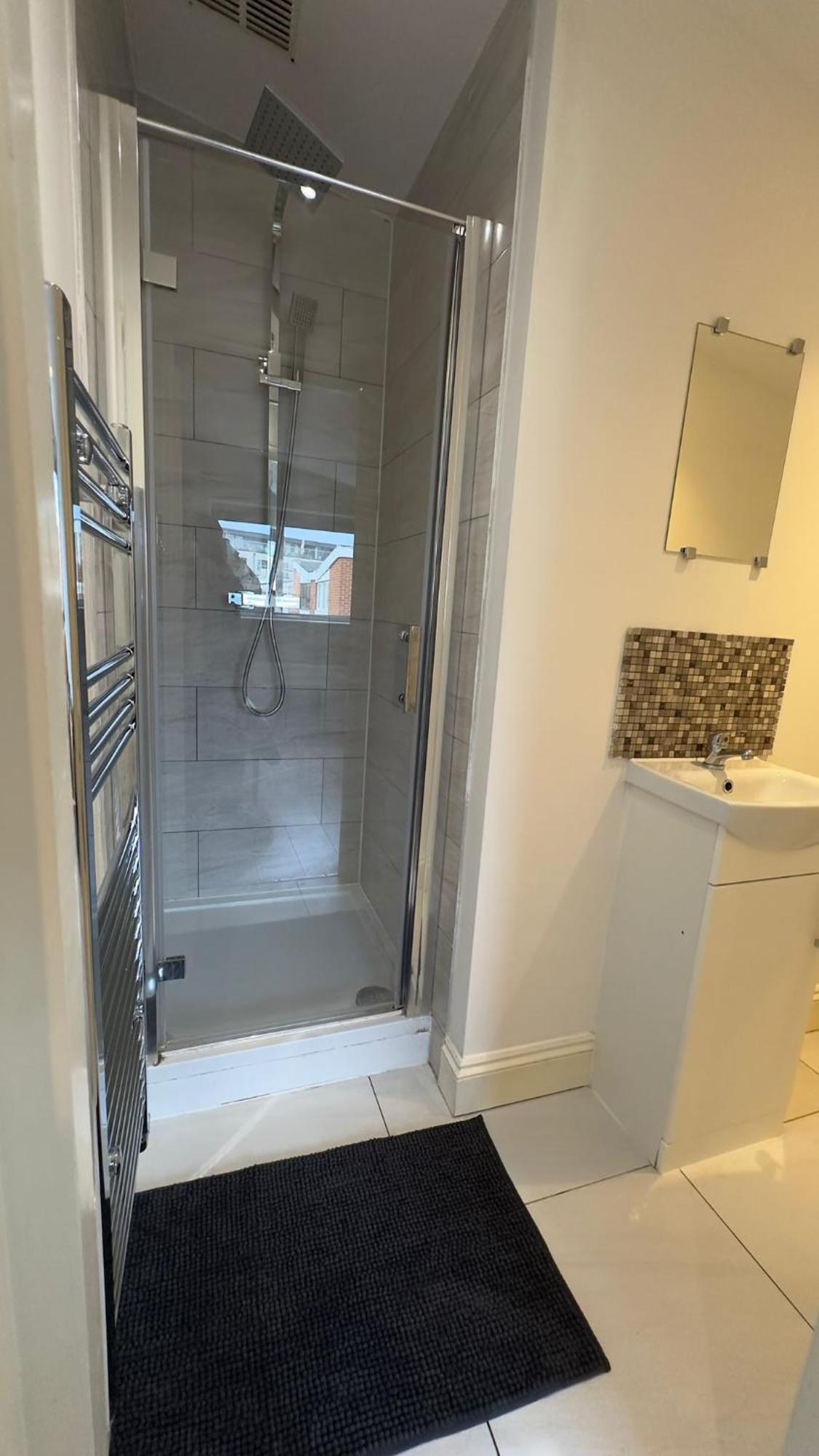 15 Min To Central London Guest Suites 22 ห้อง รูปภาพ